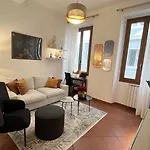 Διαμέρισμα Aldobrandini Lux *