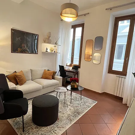 Apartment Aldobrandini Lux *